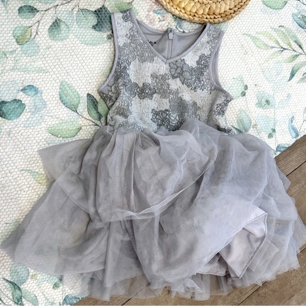 Pippa & Julie Boutique Little Girl Size 4 Formal Christmas Holiday Party Dress